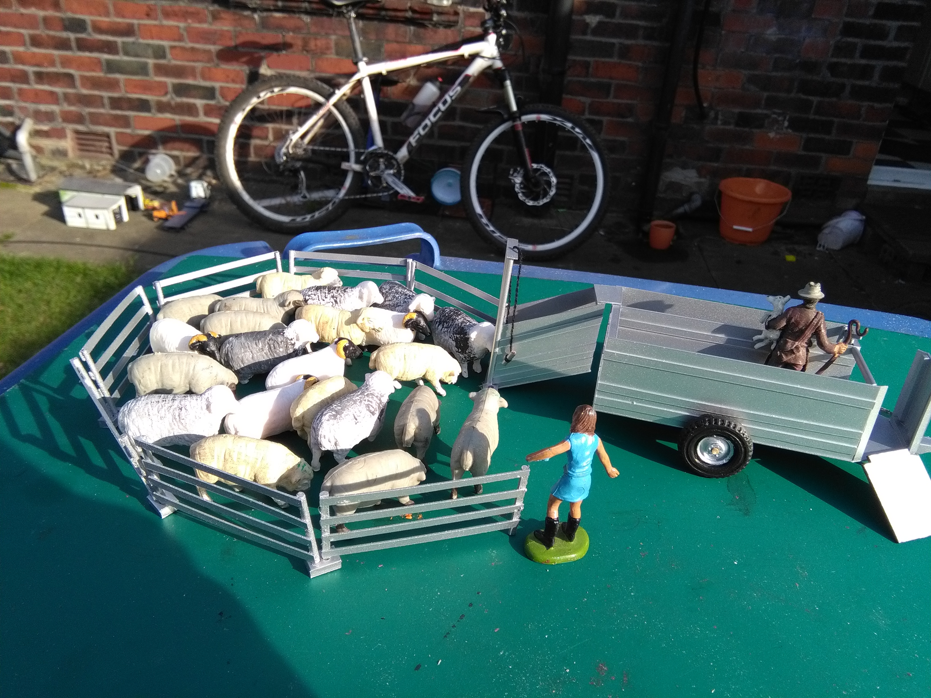 Portable Sheep Handling System - Other Conversions & Scratch Builds ...